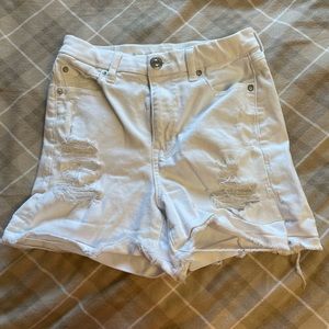 White American eagle shorts